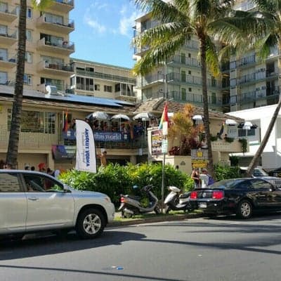 Bacchus Waikiki, Honolulu