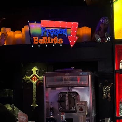 Bar 1, Phoenix