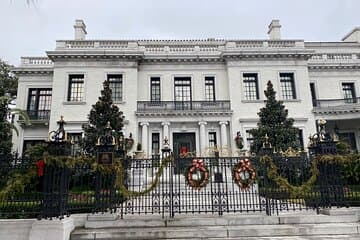 Midnight in the Garden of Good and Evil Walking Tour