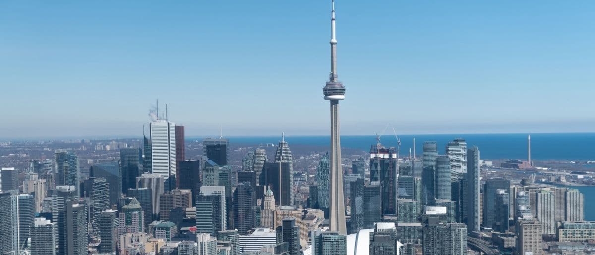 LGBTQ+ Guide to Toronto 2026: Gay Bars, Pride, Neighbourhoods & Where to Stay