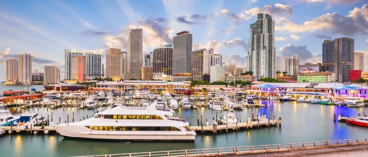 LGBTQ+ Guide to Miami 2026: Gay Bars, Events, Neighborhoods & More