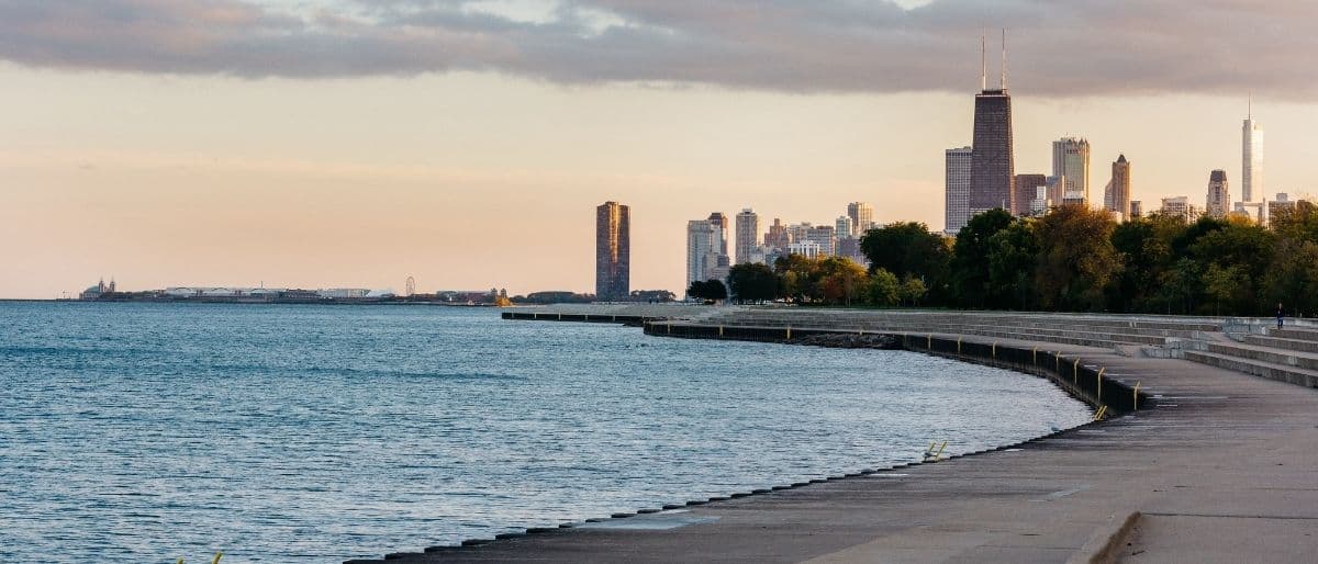 Top 10 LGBTQ+ Bars Beyond Boystown in Chicago (2026)