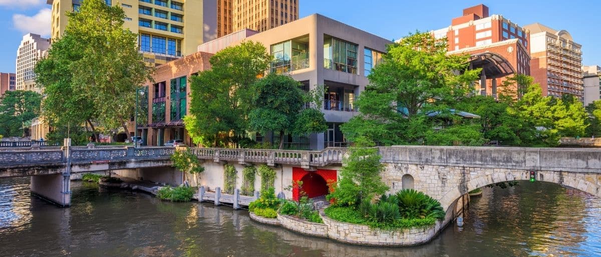 LGBTQ+ Guide to San Antonio 2026: Gay Bars, Events, Neighborhoods & More