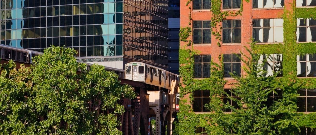 The Gayest Neighborhoods in Chicago: A Gay & Gay-Friendly Area Guide (2026)
