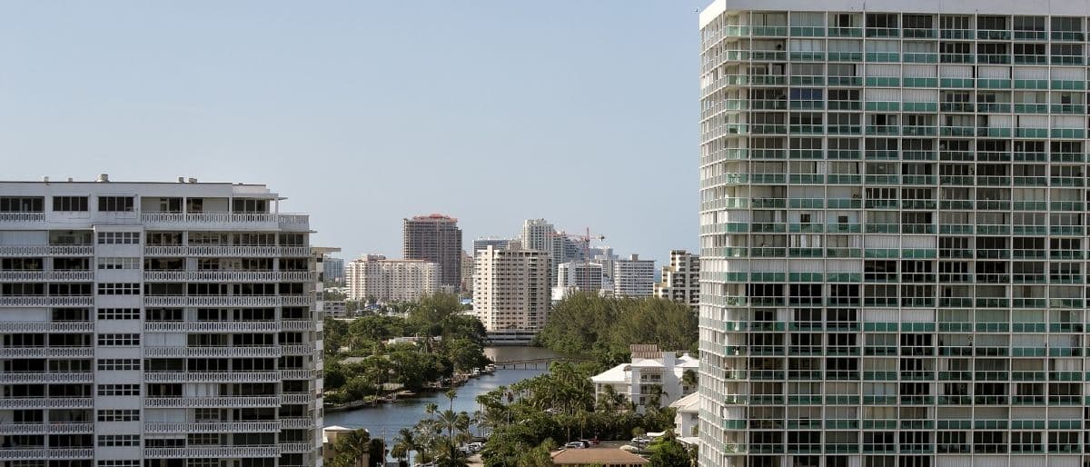 LGBTQ+ Friendly Hotels & Gay Guesthouses in Fort Lauderdale 2026